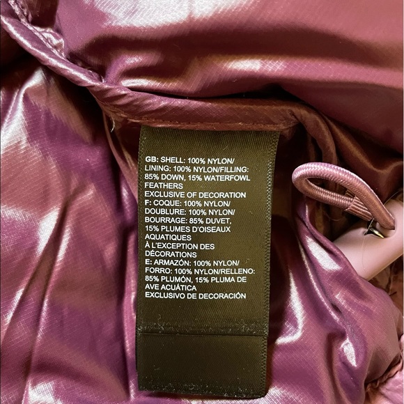 The North Face Women’s Nuptse Belted Mid Jacket - Picture 8 of 10